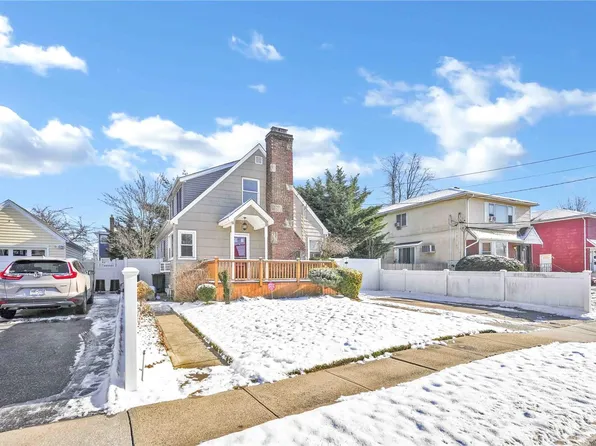 26 Davison Court, East Rockaway, NY 11518