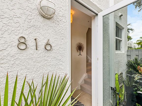 2nd image of 816 NE 28th Street #816