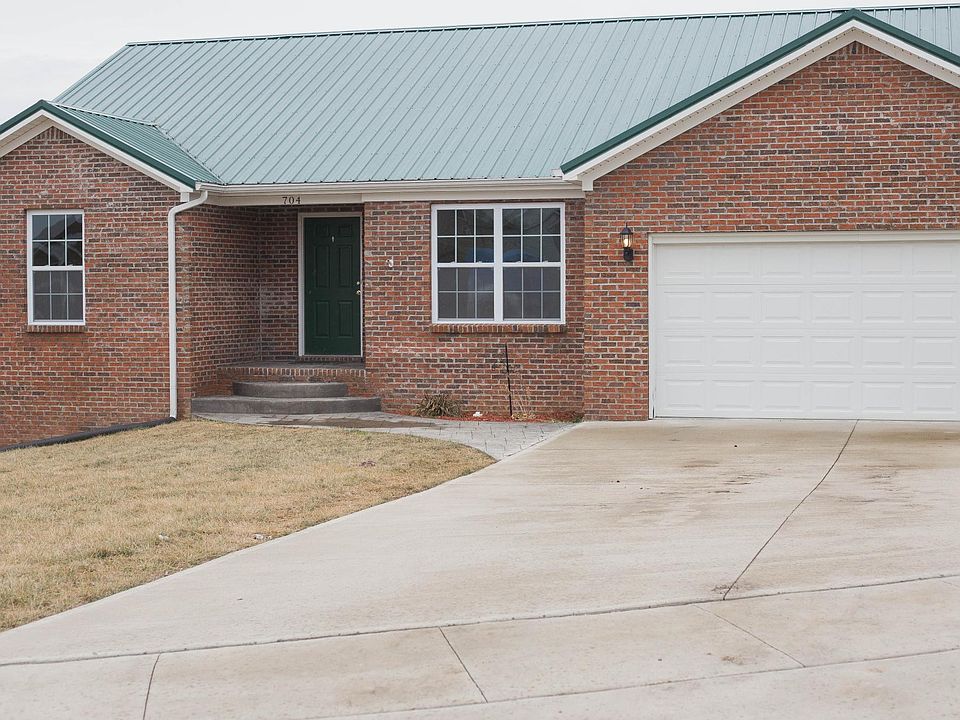 1st image of 704 Cripple Creek Dr