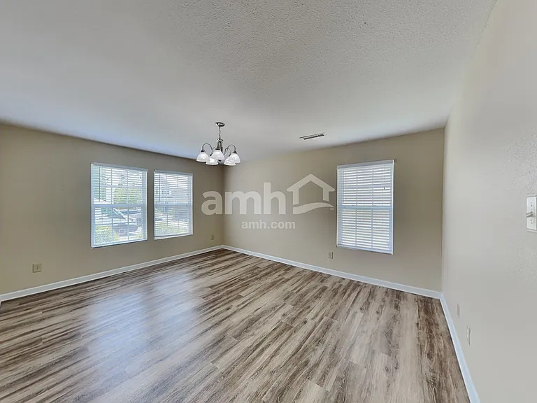4148 Kellybrook Dr — Photo 7