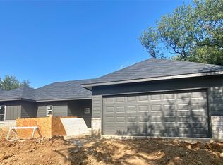 805 Santa Fe, Keene, TX 76031