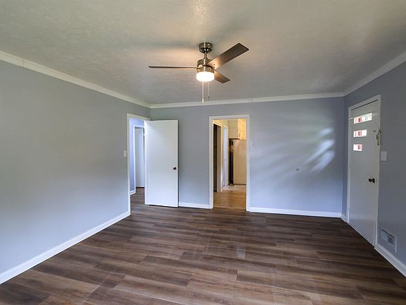 4th image of 704 Olga Anne Dr