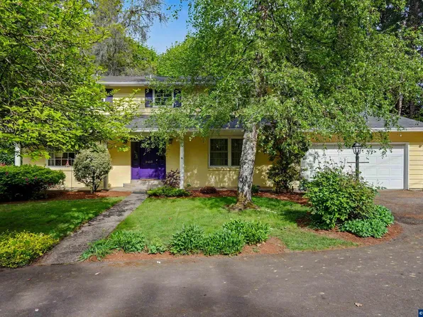 2468 Emerald Dr NW, Salem, OR 97304