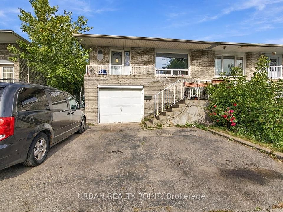 1st image of 31 Ivybridge Dr