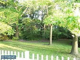 2nd image of 4 Sherbrooke Dr