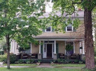 210 W Market St, Vevay, IN 47043