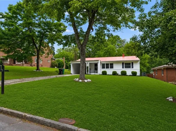 1410 Wiltshire St, High Point, NC 27265