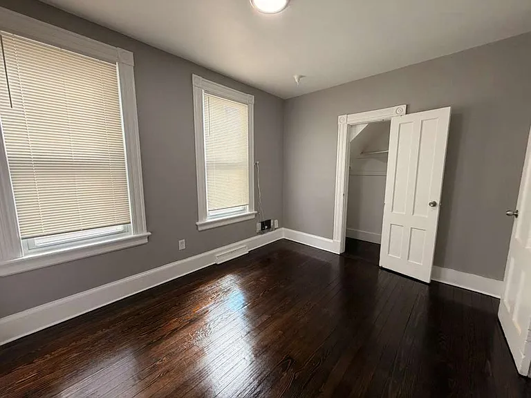 169 Gilbert Ave #1A — Photo 5