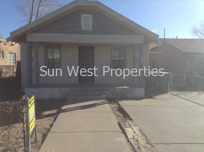 1st image of 312 N Court Ave