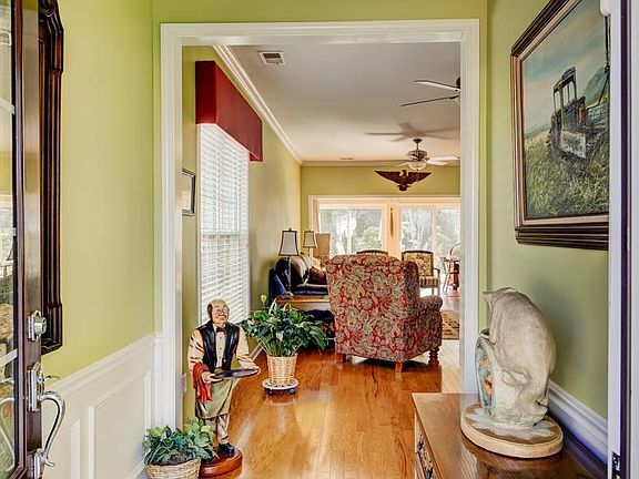 4th image of 171 Sea Lavender Ln