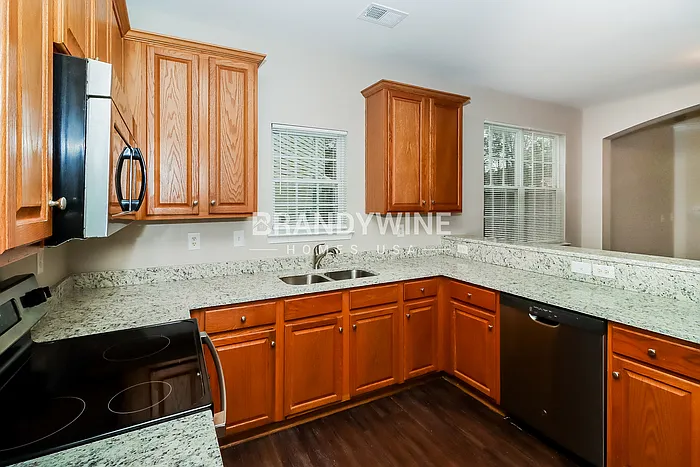 9435 Swallow Tail Ln — Photo 8