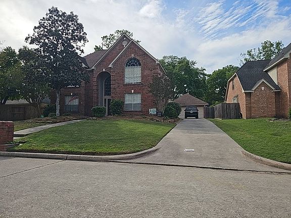 2nd image of 4403 Pine Breeze Dr