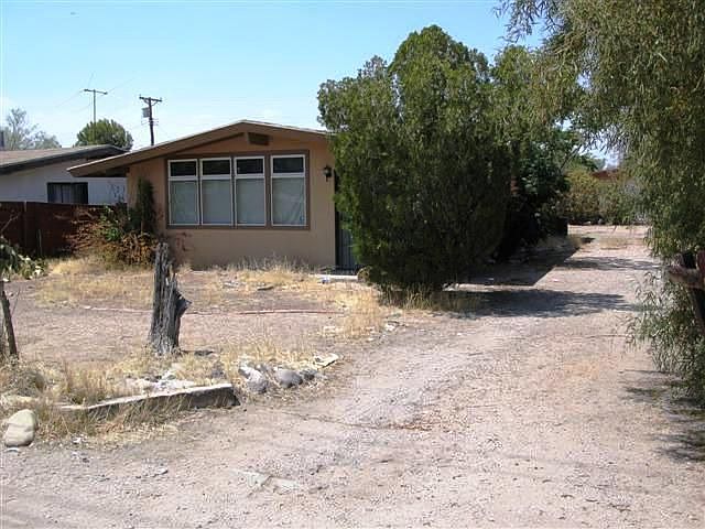 2nd image of 2309 E 36th St