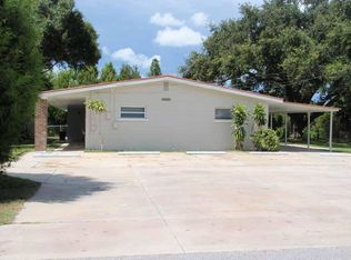 10585 101st Ave, Seminole, FL 33772