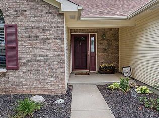 42 Grassy Dr, New Whiteland, IN
