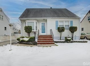 382 Main St, Sayreville, NJ 08872