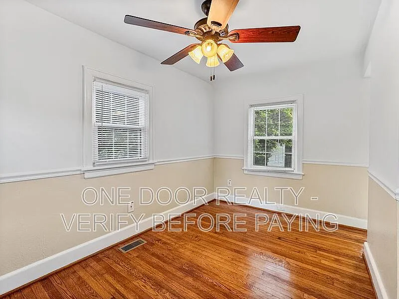 4 bed, 2.0 bath, 1264 sqft, $2,700 — Photo 4
