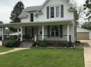 435 S Grove St, Kewanee, IL 61443