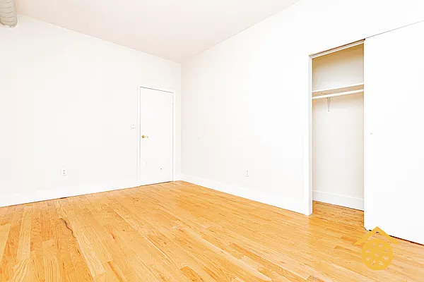 Rented by Reubel Group LLC | media 8