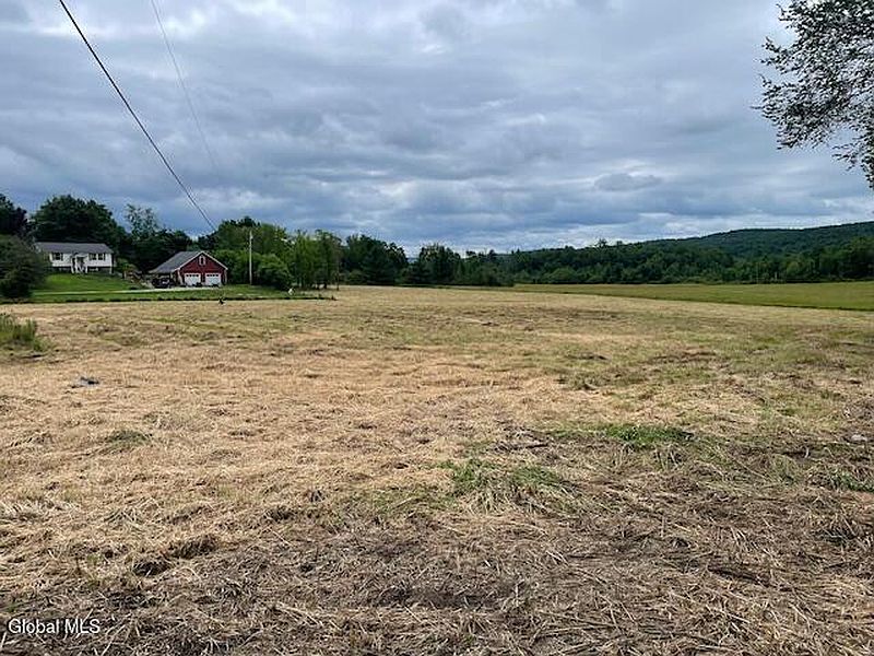5th image of 351 Hunt Road