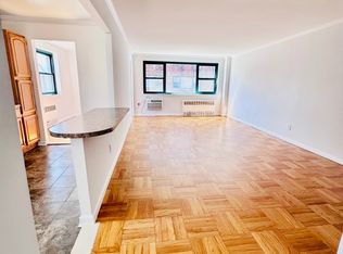 210 Atlantic Ave APT C1H, Lynbrook, NY 11563