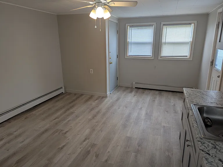 14A Center St — Photo 8