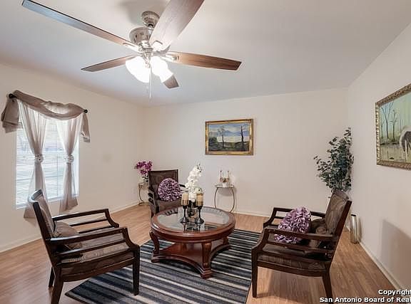 4th image of 135 Trudell Dr