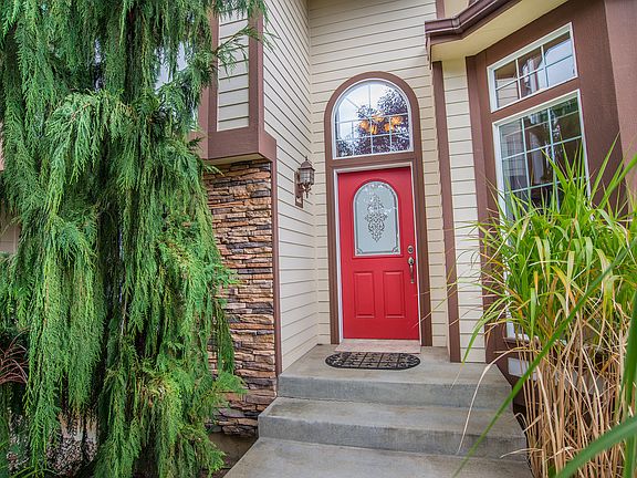 5th image of 5816 N Hermosa Cir