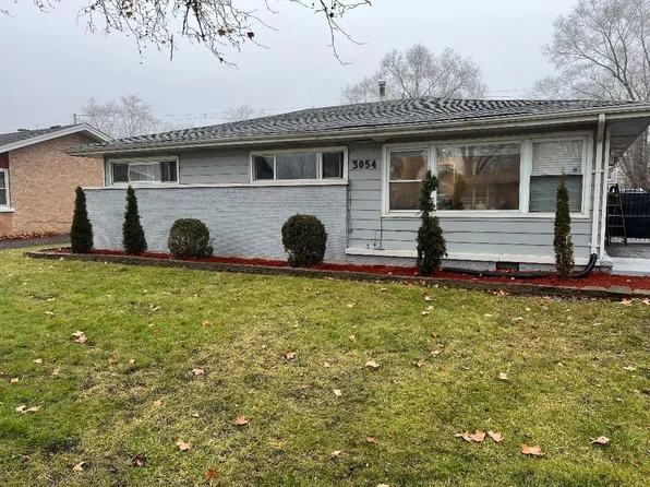 (undisclosed Address), Markham, IL 60428