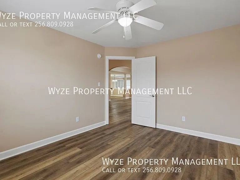 104 Hardiman Place Ln — Photo 42
