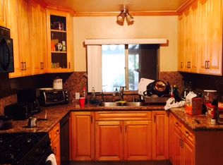 8576 Haskell Ave, North Hills, CA 91343