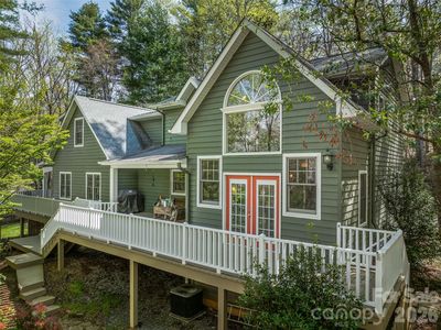 18 Thousand Oaks Blvd, Fairview, NC, 28730