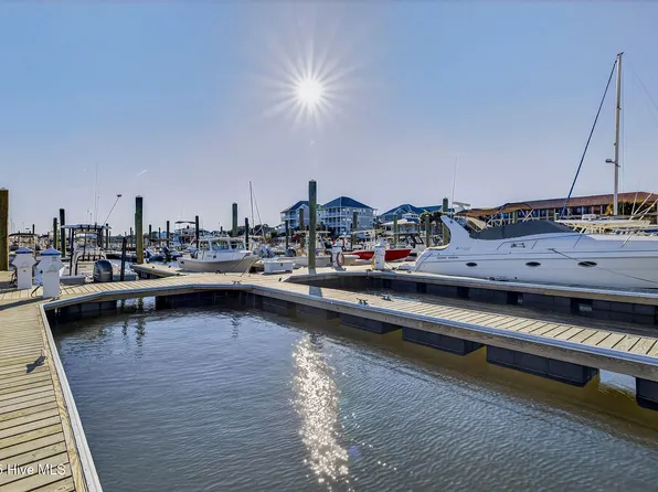 100 Spencer-Farlow Drive #D-52, Carolina Beach, NC 28428