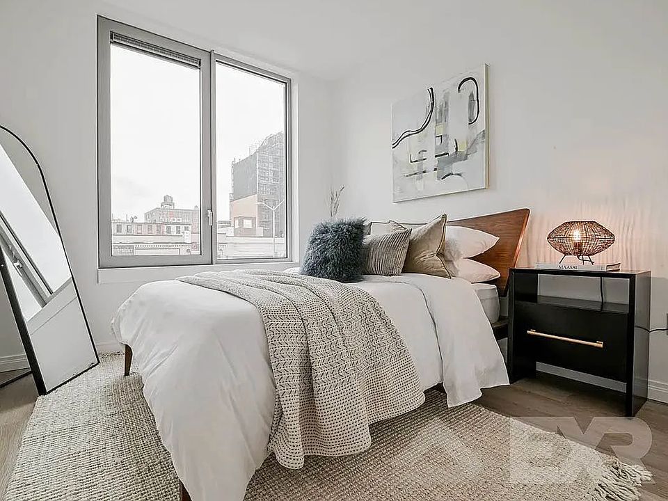 1st image of 875 4th Ave APT 507