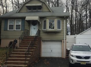 982 Grandview Ave, Union, NJ 07083