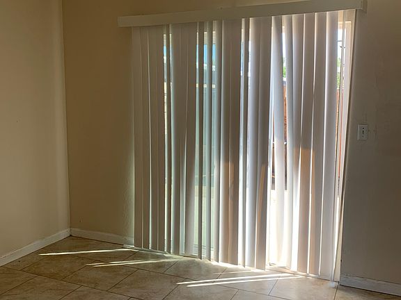 2nd image of 664 E Oakland Ave #664