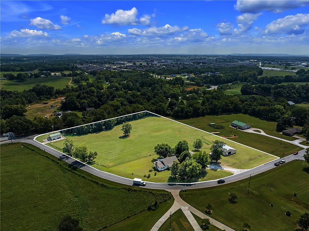 1076 N Barrington Rd, Springdale, AR 72762 MLS 1256618 Zillow