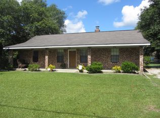 1303 Hide A Way Ln, Carriere, MS 39426