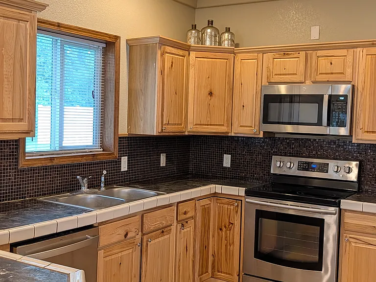 3619 Starview Dr — Photo 14