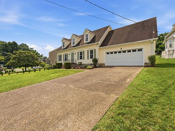 5th image of 2601 Somerset Dr