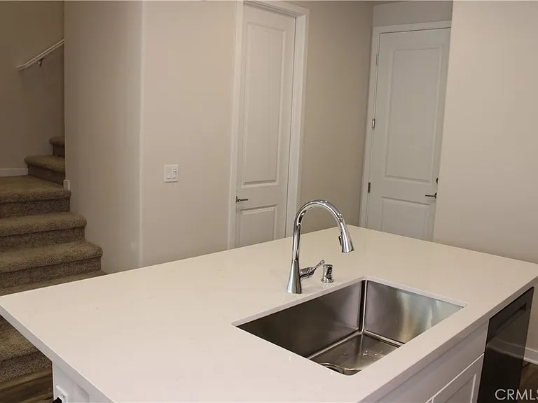 9190 Connolly Way — Photo 4