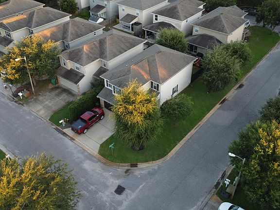 3rd image of 2800 Red Plum Ct