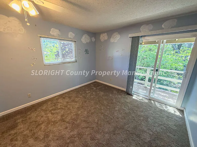 8120 Azucena Ave — Photo 11