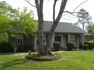 7343 Meadowdale Ln, Charlotte, NC