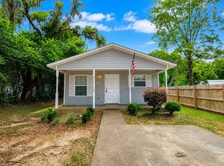 5579 Okaloosa St, Milton, FL 32570