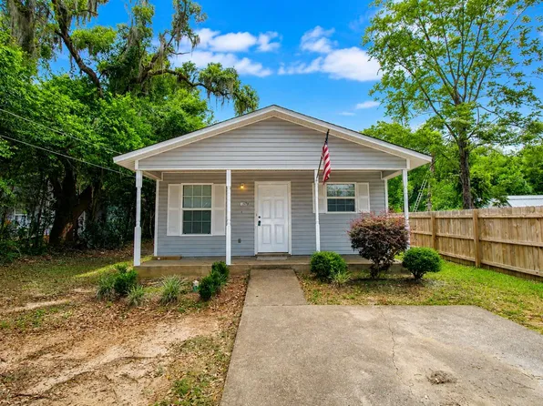 5579 Okaloosa St, Milton, FL 32570