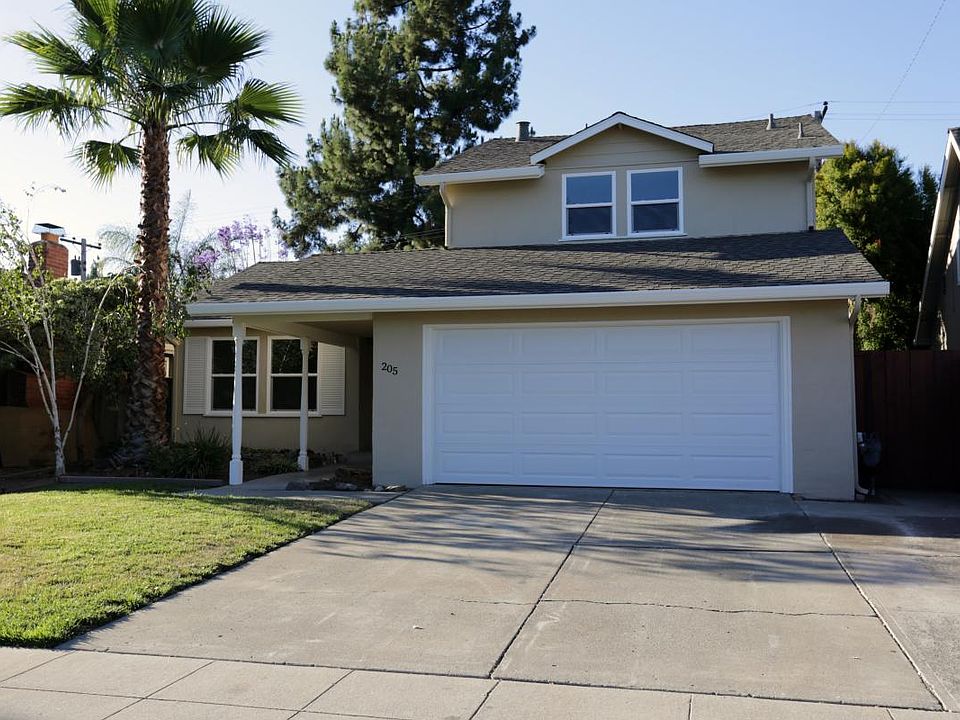 1st image of 205 Omira Dr