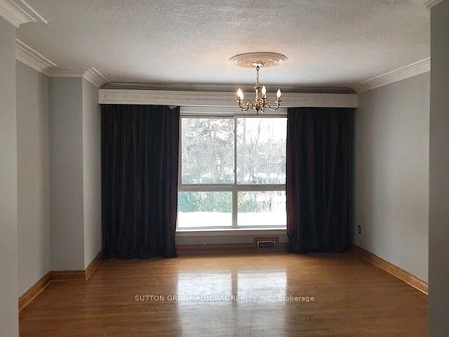 3 Hilldowntree Rd — Photo 5