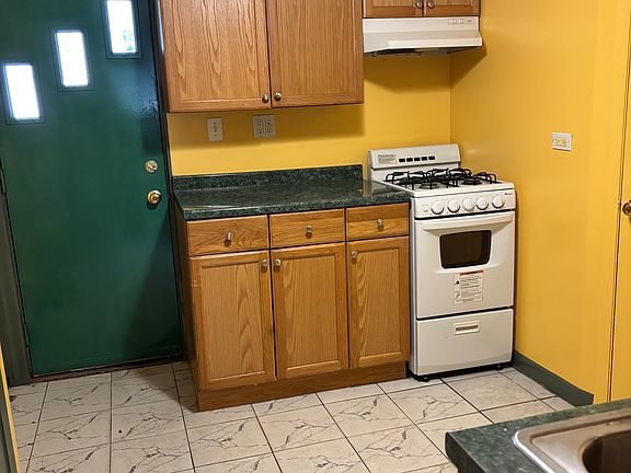 2nd image of 8241 164th Pl Floor 1