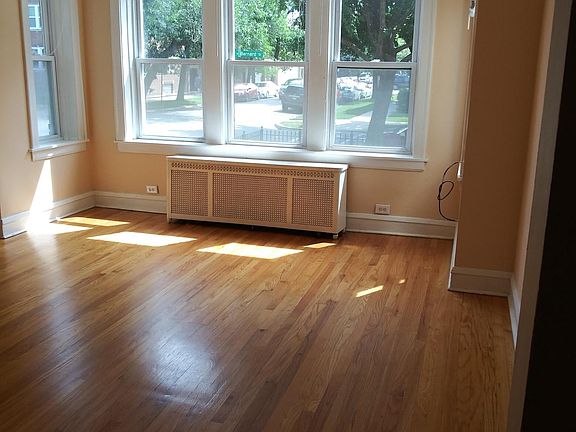 3rd image of 3658 N Bernard St #1